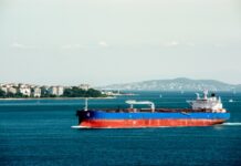 Iran Conflict and Supply Concerns Propel Oil Prices Past $100