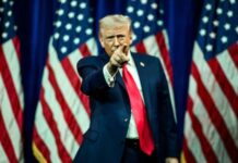 Trump Cautions Oman on Hormuz Strait Control as Gulf Tensions Escalate