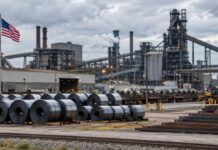 Trump Unveils Plans for $15 Billion Steel Plant in Iowa